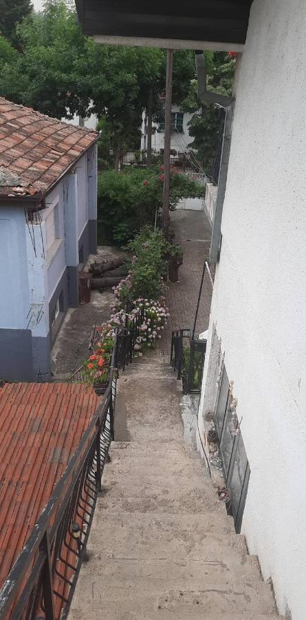 Stan Za Iznajmuvanje So Parking,Blisku Do Centar. Kumanovo Exterior foto